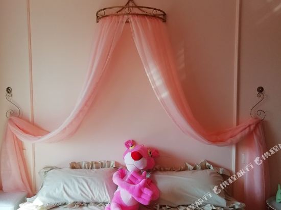 美腻美家公寓(保定4号店)