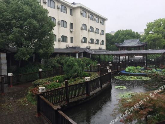 昆山鳌山渡假村客房部