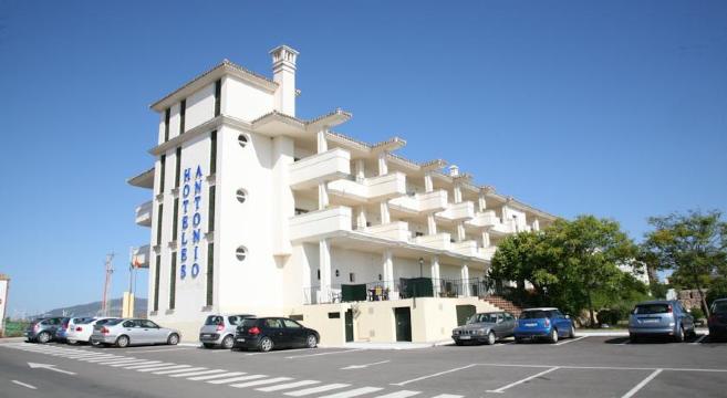 安东尼奥二世酒店-官方