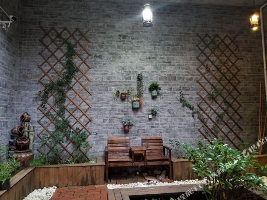 西江千户苗寨晓筑风情酒店