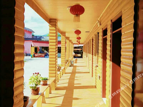 那拉提众乐园农家乐