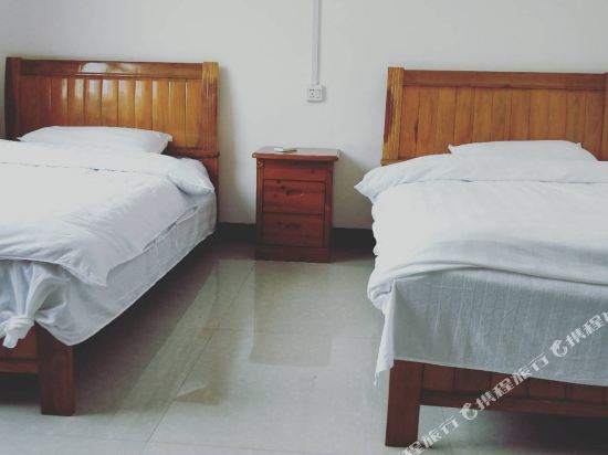 荔波甲乙求君山庄