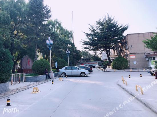 长治鑫逸快捷酒店