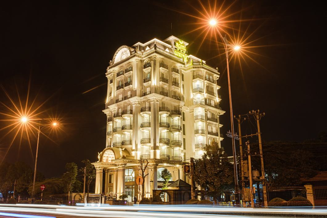 曼坤华丽酒店-官方