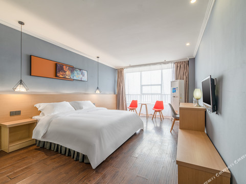 昌乐巴黎假日酒店