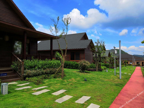 桐梓兴茂旅游度假山里人家民宿