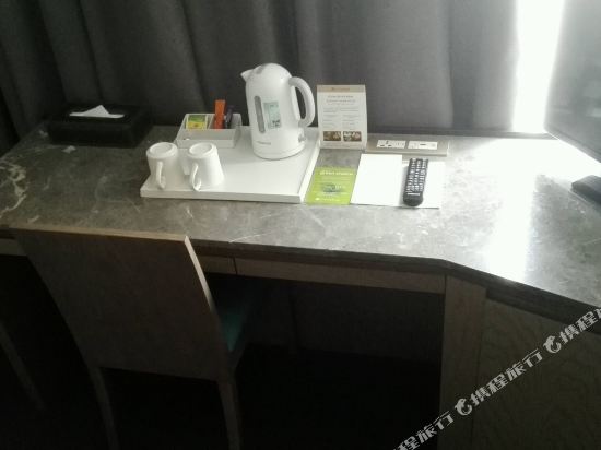 Center Mark Hotel Room Type - Standard Triple Room