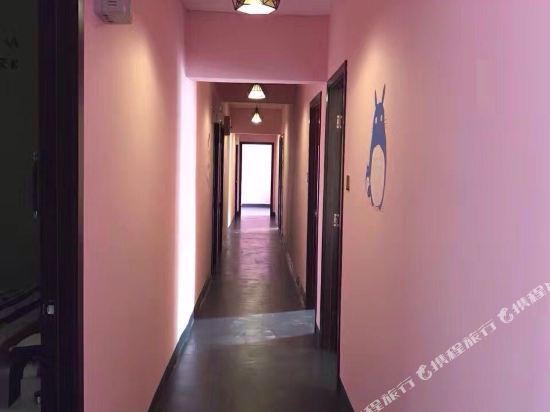 湘潭觅他艺术酒店湘大店