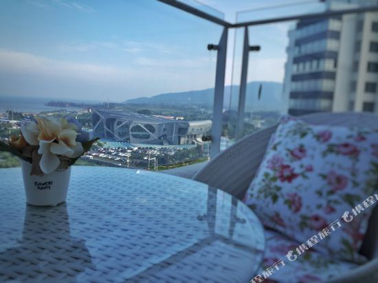 葫芦岛海滨无敌海景公寓