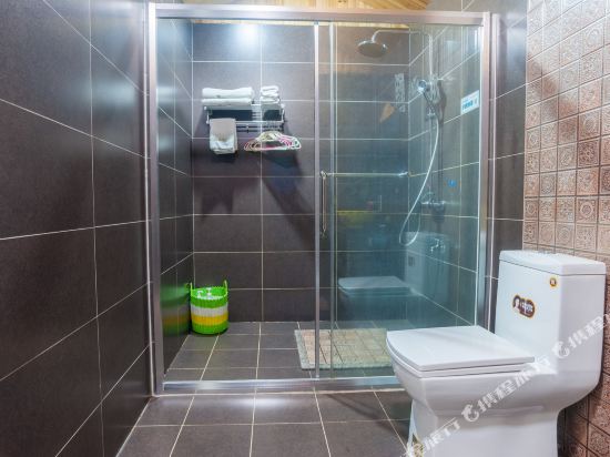 桂林阳朔陈家花园西街分店客栈