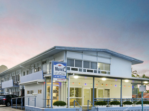 North Ward酒店住宿-The Strand Motel