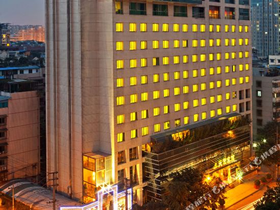 成都华西天使宾馆