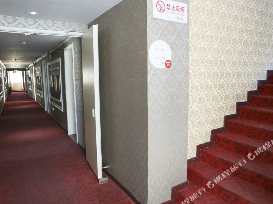 盐边爵式主题酒店