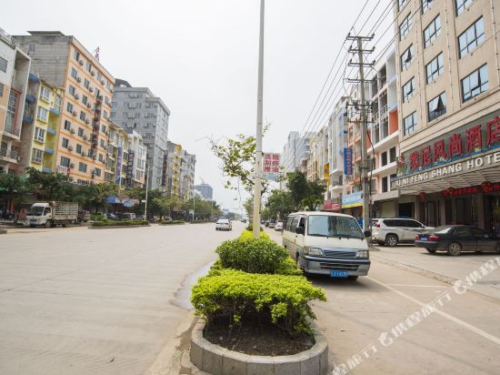 格林联盟贺州学院酒店