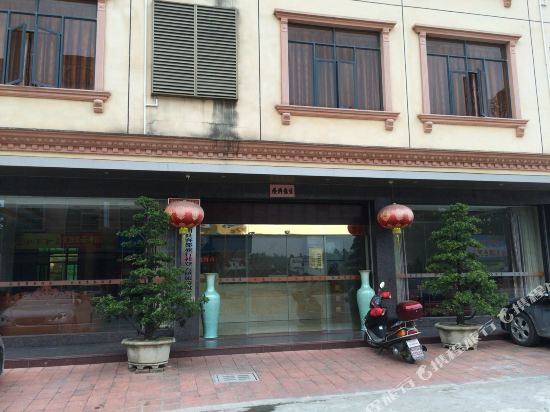 138连锁酒店(龙川登云店)