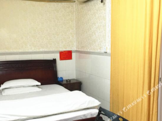 平安小憩客栈(佛山忠义路店)