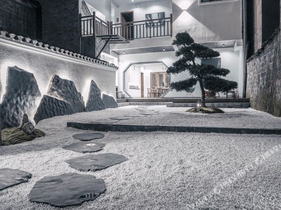 凤凰子衿观影禅院