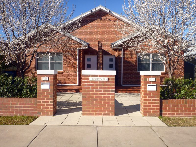 查尔斯精品餐饮酒店-官方