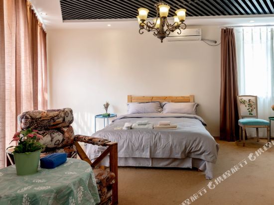 成都pinkpig度假别墅