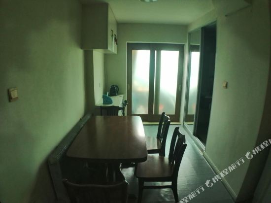 营口艾莱日租公寓