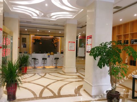 骏怡精选酒店利川欧泰广场店