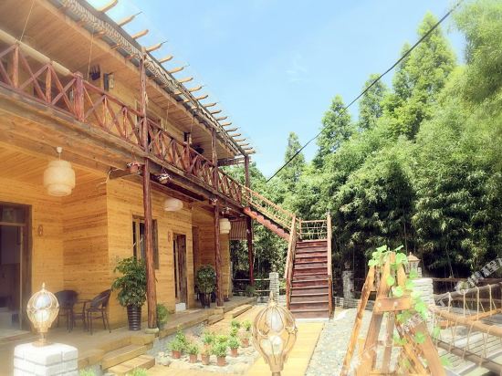 莫干山西氧山居民宿