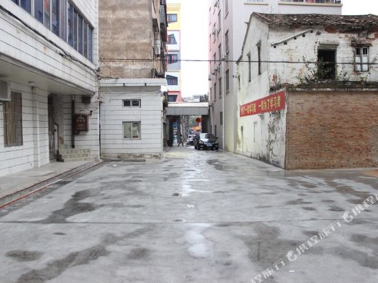 湛江电大宾馆赤坎店