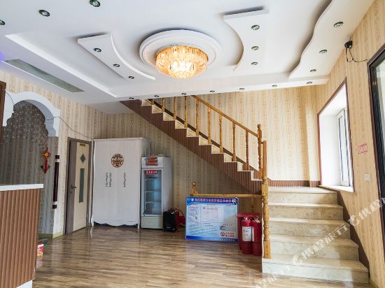 嘉荫瑞隆快捷旅馆