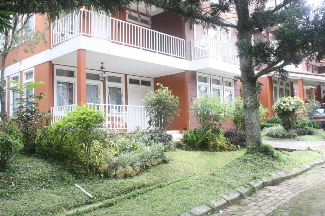 Villa di Puncak kota bunga