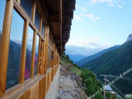 德钦雨崩梅里观景客栈
