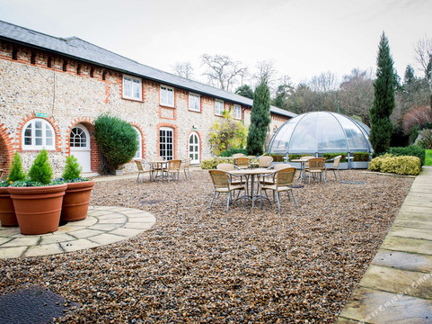 East Horsley酒店住宿-De Vere Horsley Estate