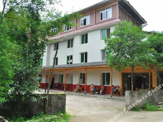 碧峰峡华斌休闲山庄