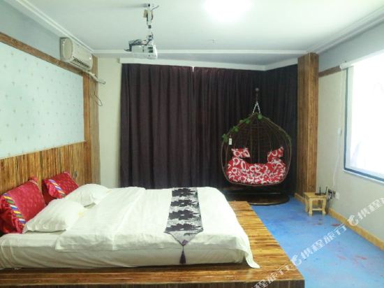 荣成港湾爱琴海酒店