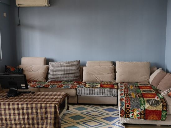 防城港老钟公寓(桃花湾广场-游乐园分店)