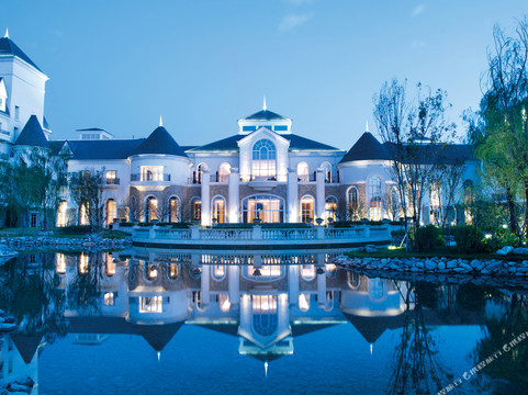 怀来县酒店住宿-怀来皇冠假日酒店