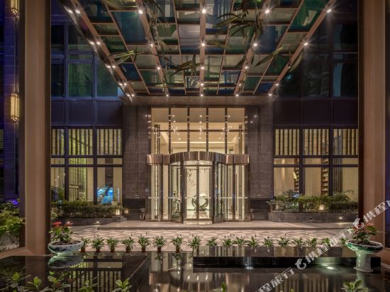 达州银杏柏栎酒店