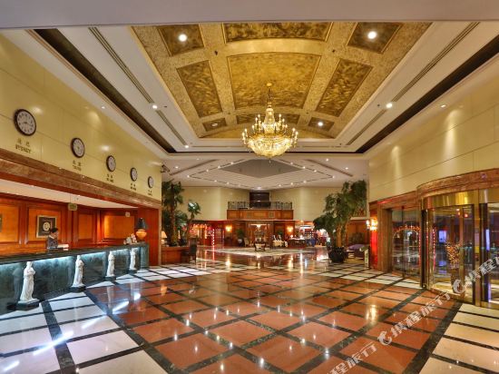 青岛汇泉王朝大饭店