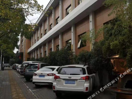 平顶山京岸商务酒店