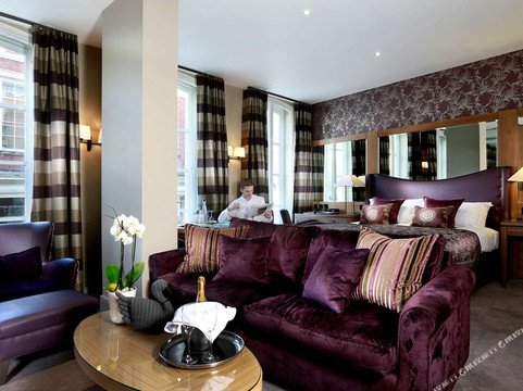 麦克唐纳德温莎度假酒店