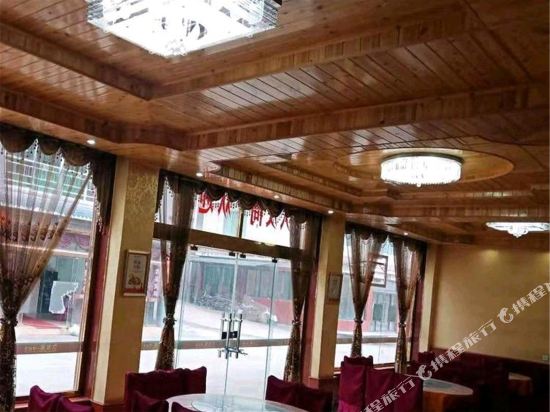 洪雅久友阁农家乐