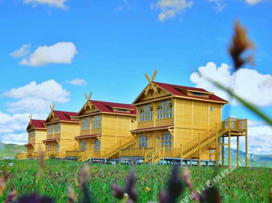 若尔盖太阳岛生态度假村