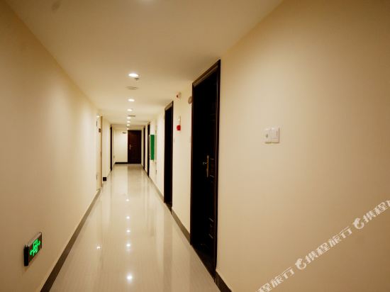 万腾酒店公寓(桂林高铁北站店)