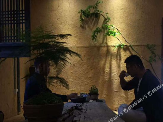 湖州望云山居民宿