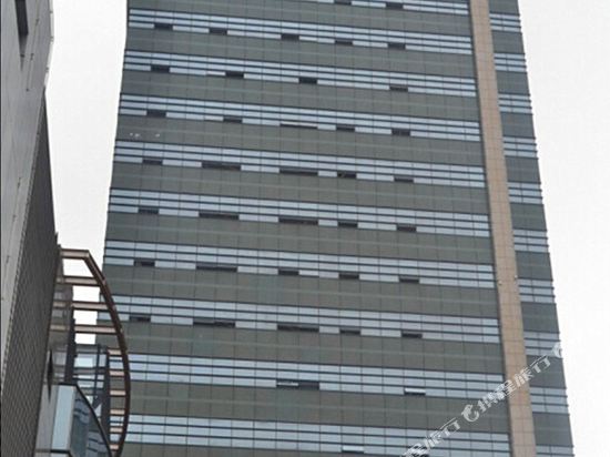 如家酒店(滨海鑫鼎国际广场店)