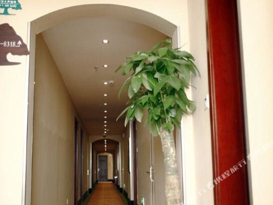 格林豪泰(上海李塔汇镇店)