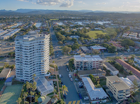 棕榈海滩酒店住宿-海滩上第19条大道酒店