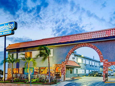 LAX南方旅游小屋