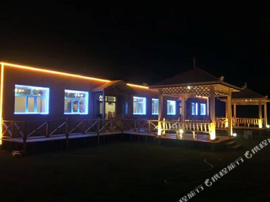 陈巴尔虎旗217房车露营基地