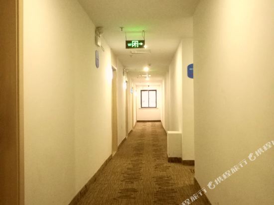 怡莱酒店(涟水五岛湖旅游区店)