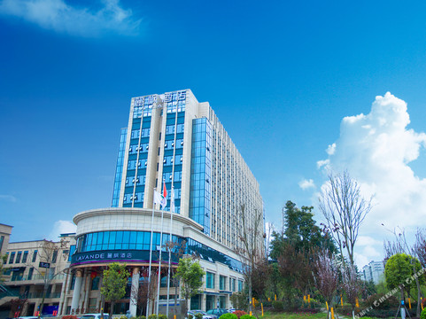 麗枫酒店(三台城北客运中心滨江公园店)